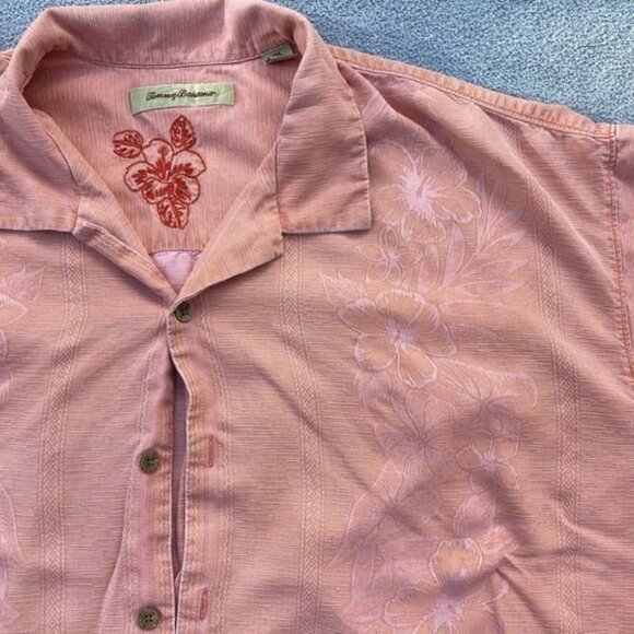 Tommy Bahama 100% Silk Aloha Men’s Button Up Hawaiian Shirt Pink Hibiscus XXL - Picture 4 of 5